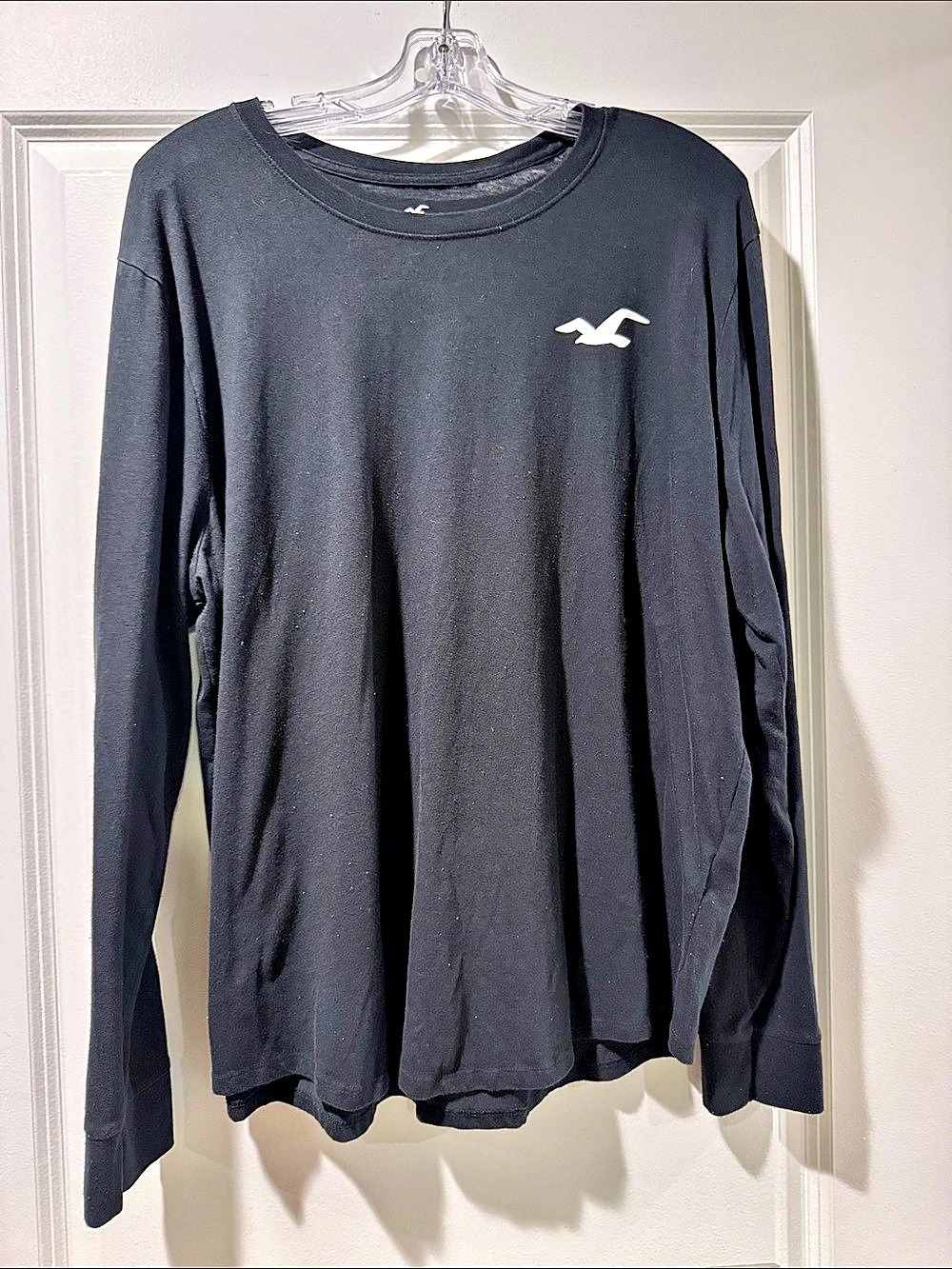 Hollister women’s Long Sleeve Logo Tee Black XL